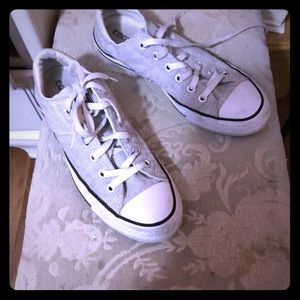 Women’s converse